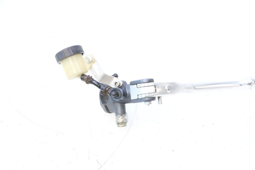 photo de GŁÓWNY CYLINDER SPRZĘGŁA DUCATI SS IE DS CARENEE 1000 (2002 - 2006) - Zbliżenie komponentów
