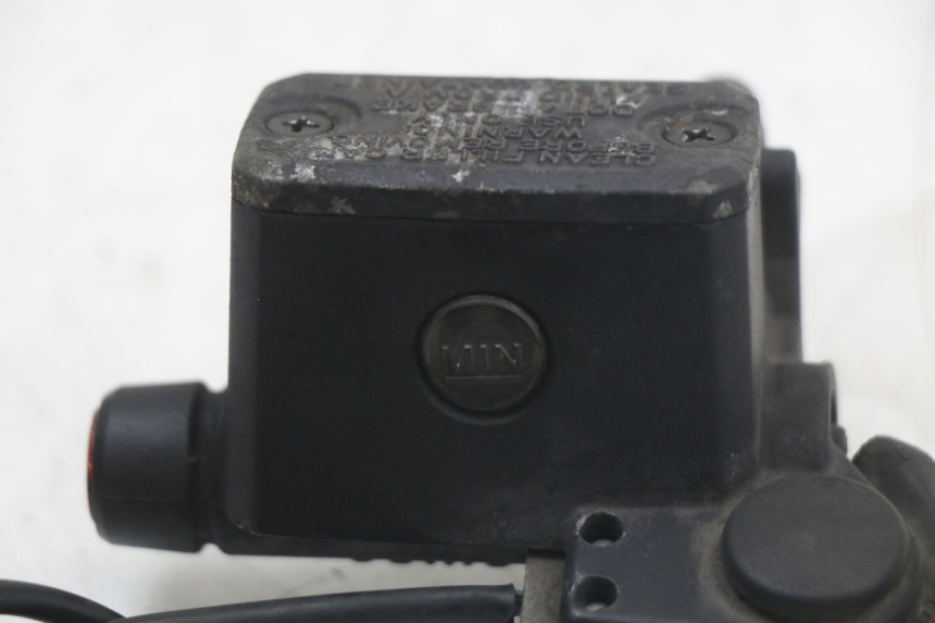 photo de POMPA HAMULCA TYLNEGO BMW C1 125 (2000 - 2003) - Widok ogólny