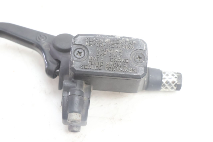 photo de POMPA HAMULCA TYLNEGO BMW C1 125 (2000 - 2003) - Szczegół części