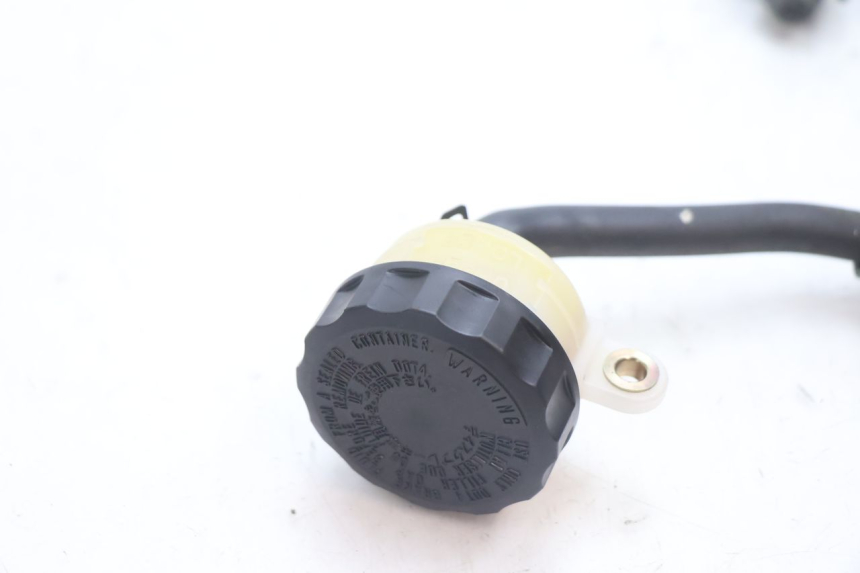 photo de TYLNY CYLINDER HAMULCOWY HONDA CB F HORNET 600 (2005 - 2006) - Zoom stanu zużycia