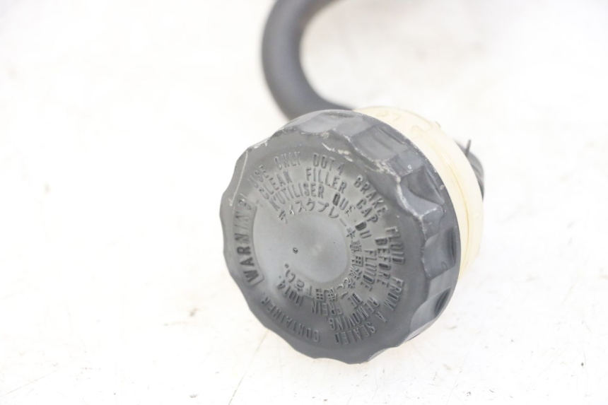 photo de POMPA HAMULCA TYLNEGO HONDA CBF 500 (2004 - 2007) - Inny kąt widzenia