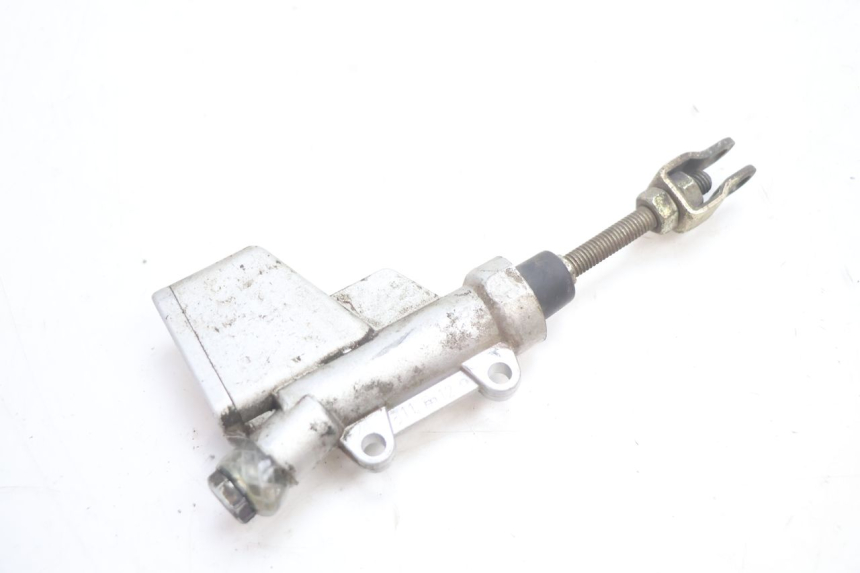 photo de TYLNY CYLINDER HAMULCOWY HM HONDA CRM DERAPAGE RR 50 (2006 - 2017) - Zbliżenie techniczne
