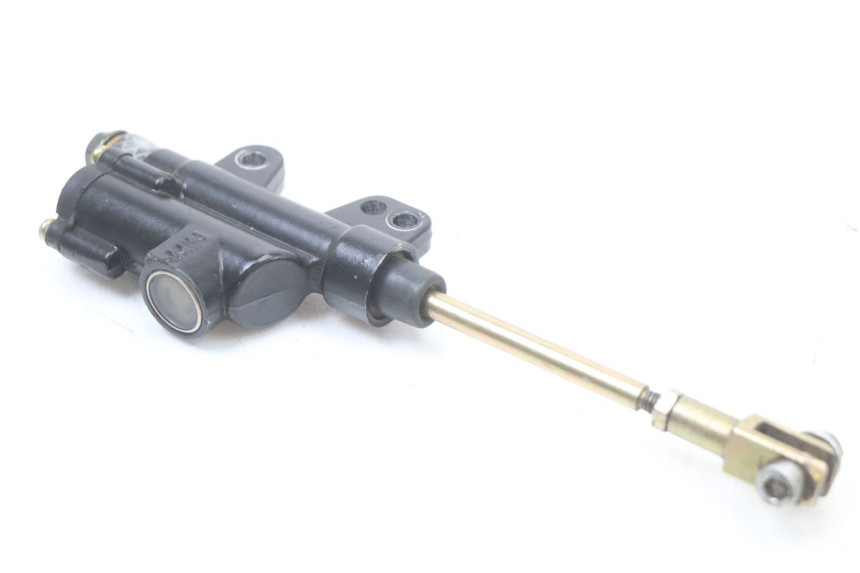 photo de POMPA HAMULCA TYLNEGO CCR DIRT BIKE 125 - Zbliżenie techniczne