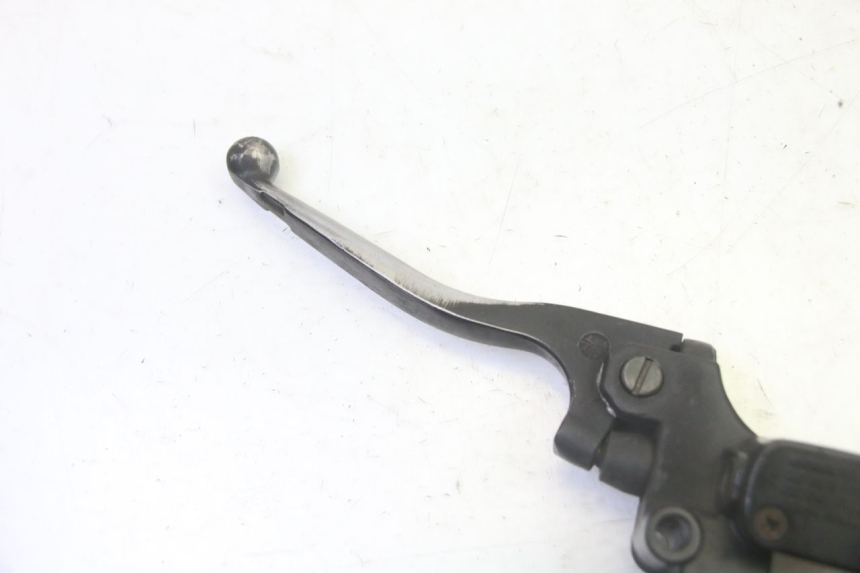 photo de POMPA HAMULCA TYLNEGO PEUGEOT ELYSTAR 50 (2002 - 2014) - Szczegół części