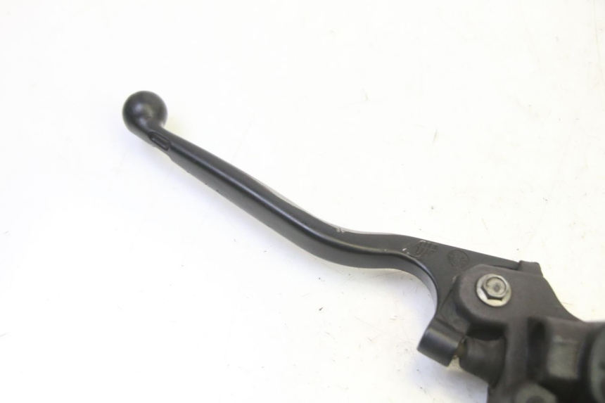 photo de POMPA HAMULCA TYLNEGO PEUGEOT ELYSTAR 50 (2002 - 2014) - Szczegół części