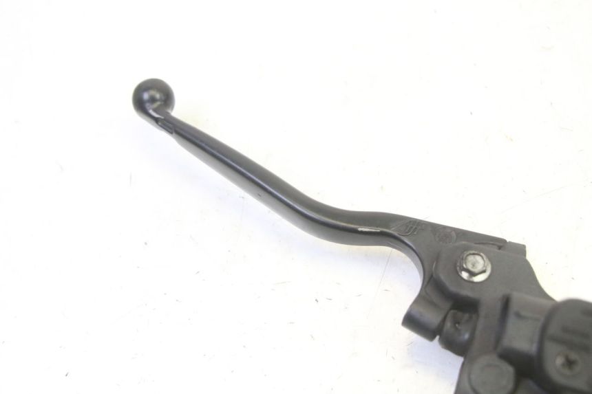 photo de POMPA HAMULCA TYLNEGO PEUGEOT ELYSTAR 50 (2002 - 2014) - Szczegół części