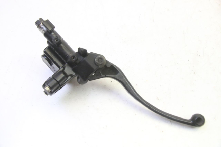 photo de POMPA HAMULCA TYLNEGO HONDA FES S-WING SWING ABS 125 (2007 - 2015) - Widok ogólny