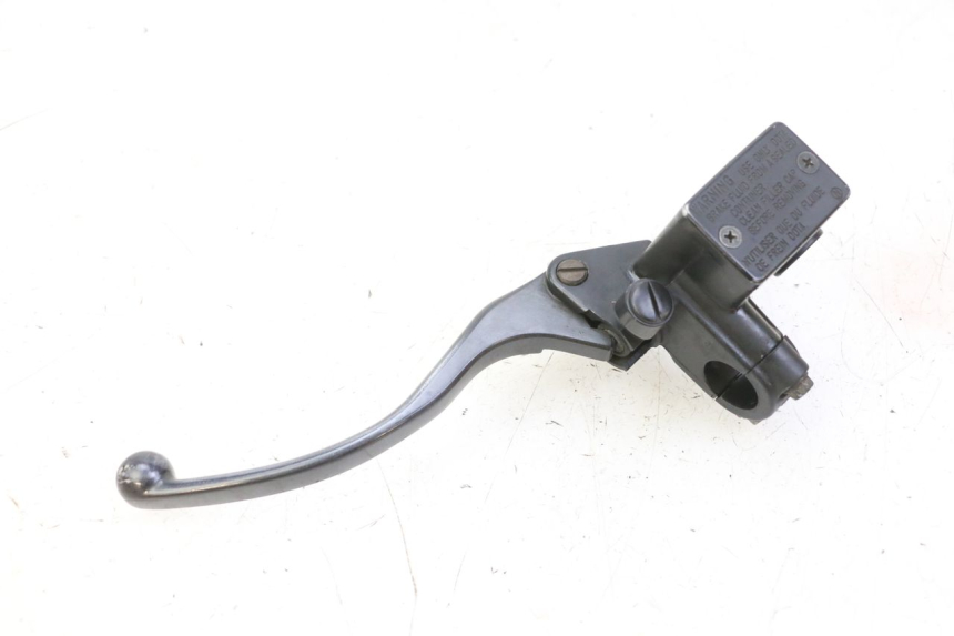 photo de POMPA HAMULCA TYLNEGO HONDA FES S-WING SWING ABS 125 (2007 - 2015) - Punkty mocowania