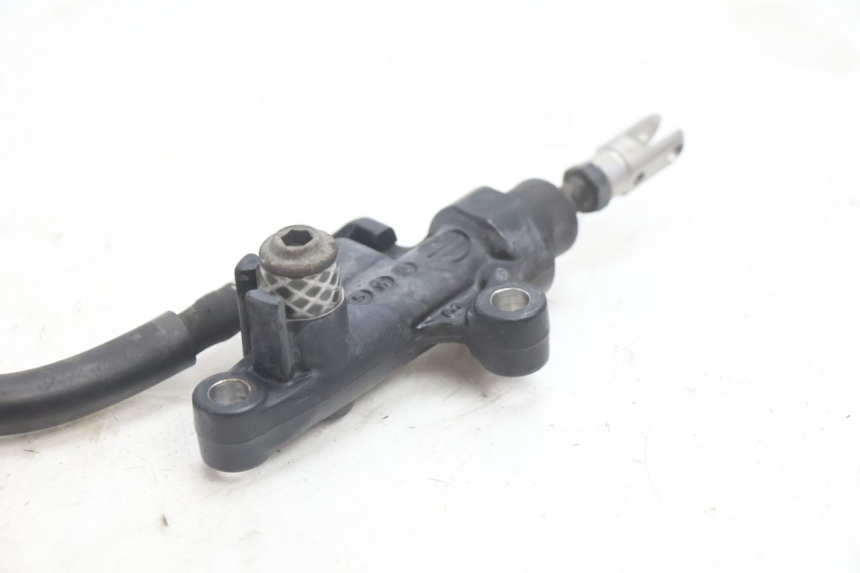 photo de TYLNY CYLINDER HAMULCOWY YAMAHA FJR 1300 (2001 - 2005) - Część sprawdzona