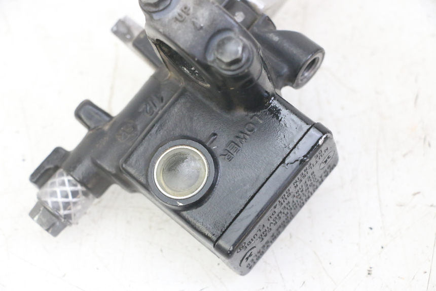 photo de POMPA HAMULCA TYLNEGO HONDA FORZA ABS 300 (2013 - 2017) - Punkty mocowania