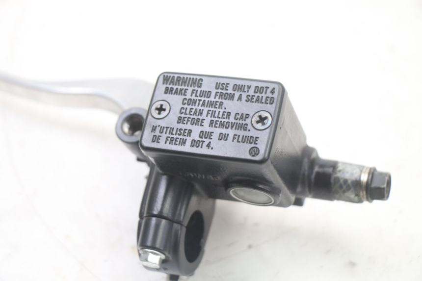photo de POMPA HAMULCA TYLNEGO HONDA FORZA 125 (2021 - 2025) - Punkty mocowania