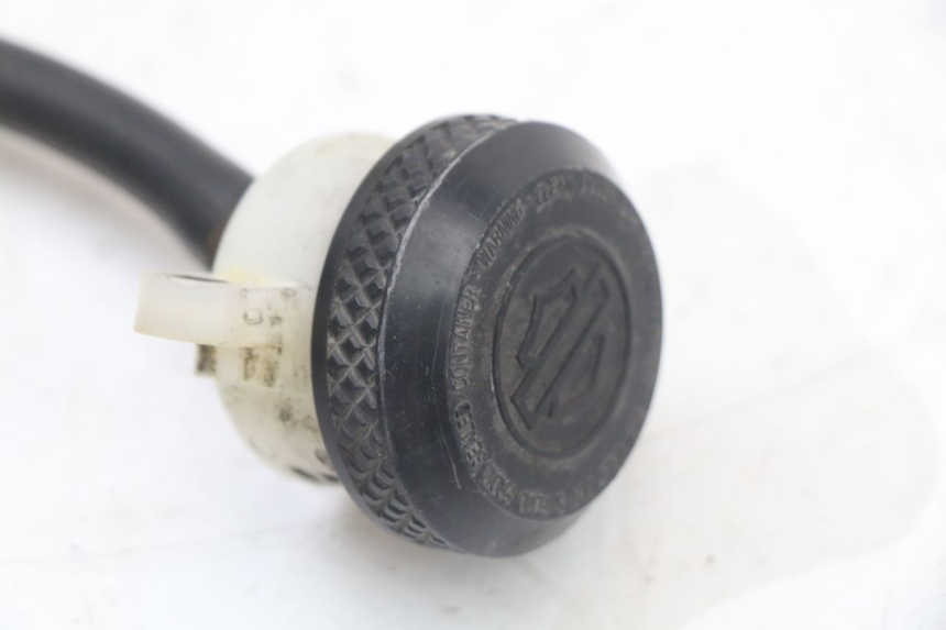 photo de POMPA HAMULCA TYLNEGO HARLEY DAVIDSON SPORTSTER XL CUSTOM 883 (1999 - 2006) - Inny kąt widzenia