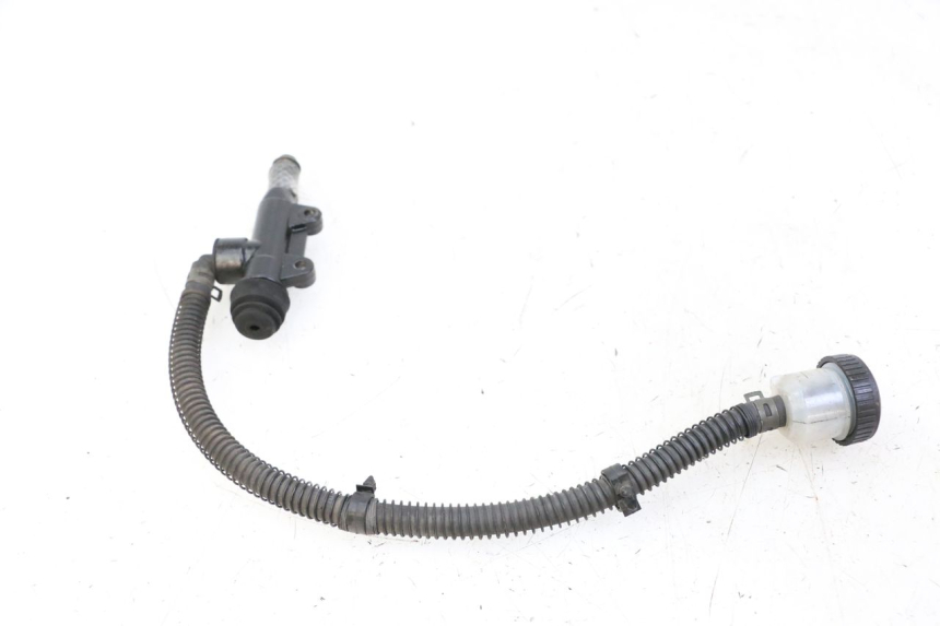 photo de POMPA HAMULCA TYLNEGO KEEWAY K-LIGHT KLIGHT 125 (2018 - 2025) - Inny kąt widzenia