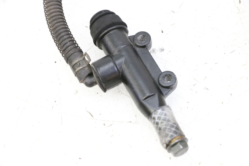 photo de POMPA HAMULCA TYLNEGO KEEWAY K-LIGHT KLIGHT 125 (2018 - 2025) - Zbliżenie techniczne