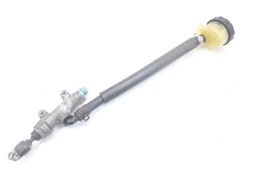 photo de POMPA HAMULCA TYLNEGO KAWASAKI ZR7 ZR-7 S 750 (1999 - 2004) - Inny kąt widzenia