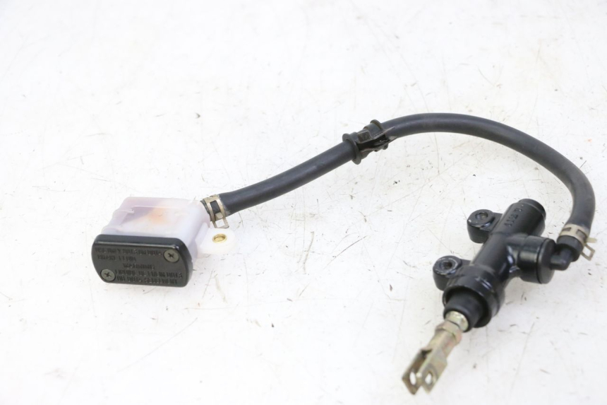 photo de POMPA HAMULCA TYLNEGO KIDEN KD125-G 125 (2018 - 2022) - Zbliżenie techniczne