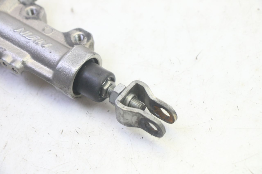 photo de POMPA HAMULCA TYLNEGO KAWASAKI KXF KX-F 250 (2017 - 2019) - Zoom stanu zużycia