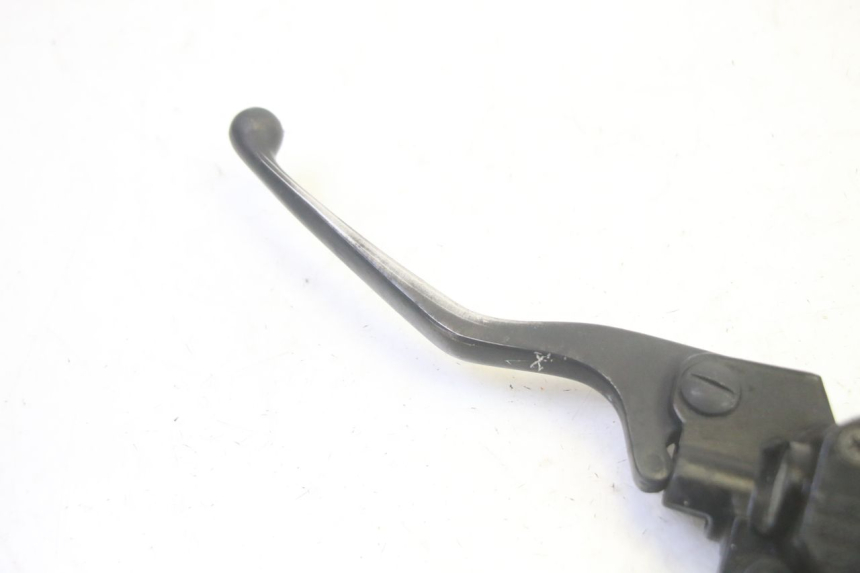 photo de POMPA HAMULCA TYLNEGO PIAGGIO MP3 HPE 350 (2018 - 2020) - Szczegół części