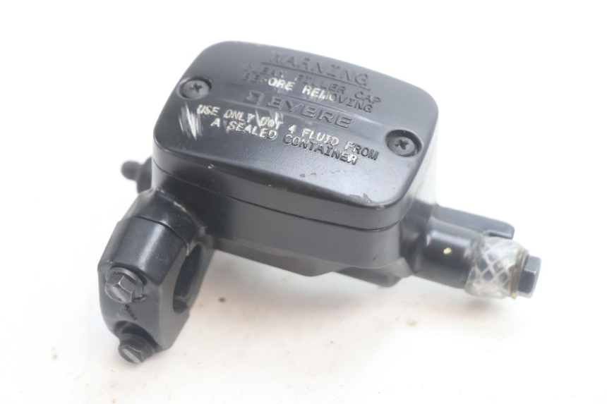photo de TYLNY CYLINDER HAMULCOWY PIAGGIO MP3 HPE 530 (2022 - 2026) - Widok główny
