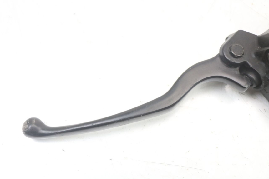 photo de POMPA HAMULCA TYLNEGO PIAGGIO MP3 LT 400 (2007 - 2012) - Szczegół części