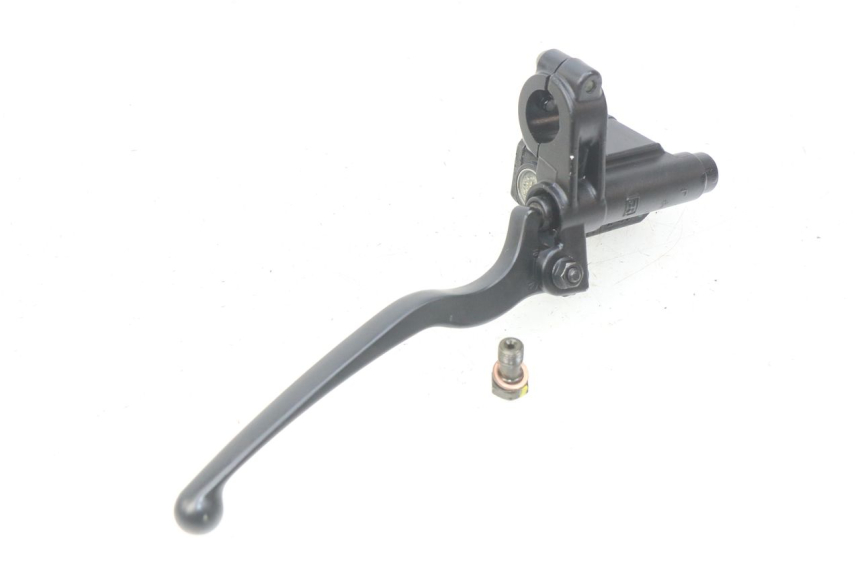 photo de POMPA HAMULCA TYLNEGO PIAGGIO MP3 500 (2014 - 2017) - Szczegół części