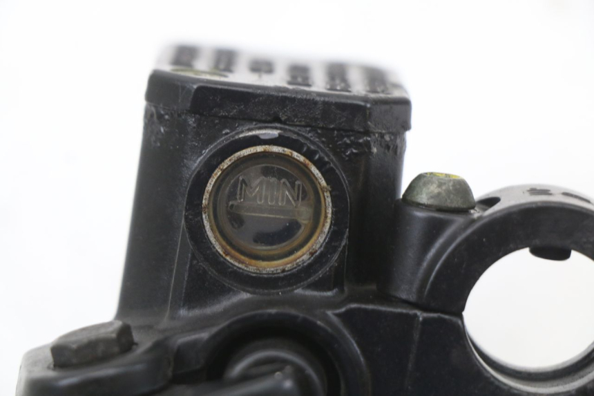 photo de POMPA HAMULCA TYLNEGO PIAGGIO MP3 500 (2011 - 2015) - Widok ogólny