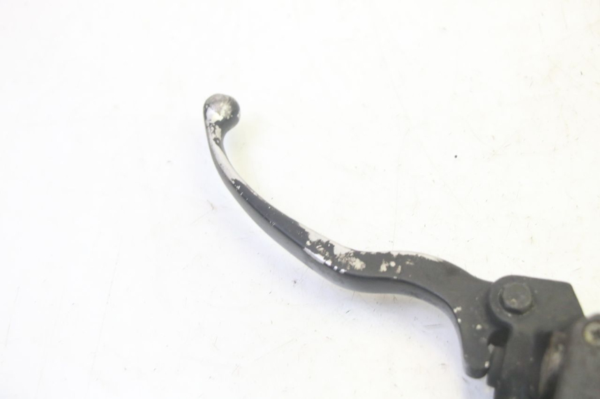 photo de POMPA HAMULCA TYLNEGO PIAGGIO MP3 RL 250 (2006 - 2010) - Szczegół części