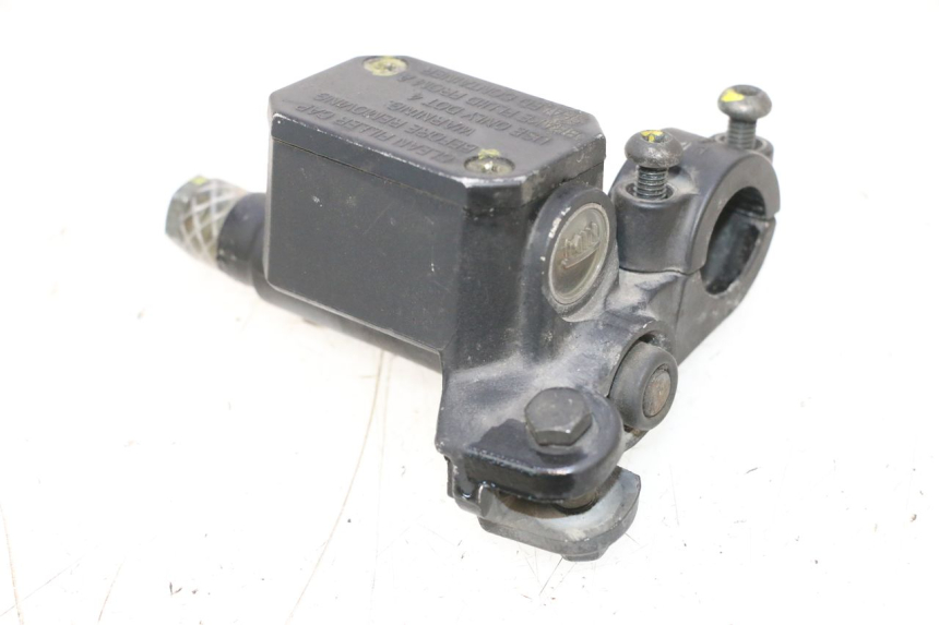 photo de POMPA HAMULCA TYLNEGO PIAGGIO MP3 RL 250 (2006 - 2010) - Widok główny