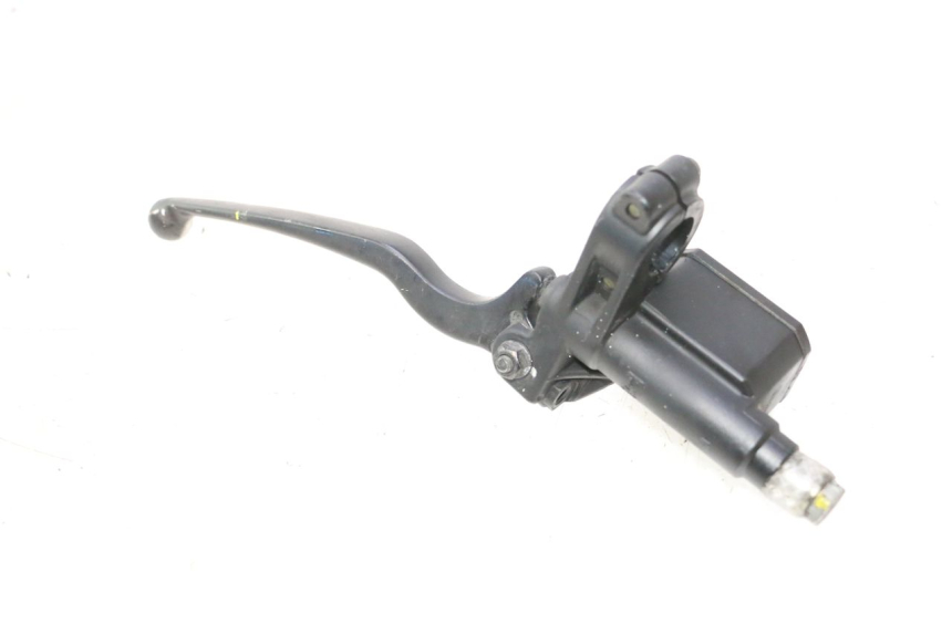 photo de POMPA HAMULCA TYLNEGO PIAGGIO MP3 500 (2011 - 2015) - Zbliżenie techniczne