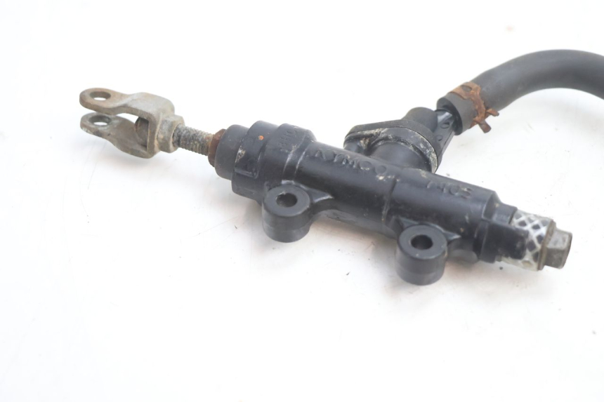 photo de TYLNY CYLINDER HAMULCOWY KYMCO MXU R 250 (2004 - 2010) - Zoom jakości