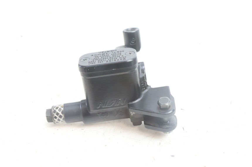 photo de TYLNY CYLINDER HAMULCOWY YAMAHA N-MAX NMAX 125 (2021 - 2024) - Inny kąt widzenia