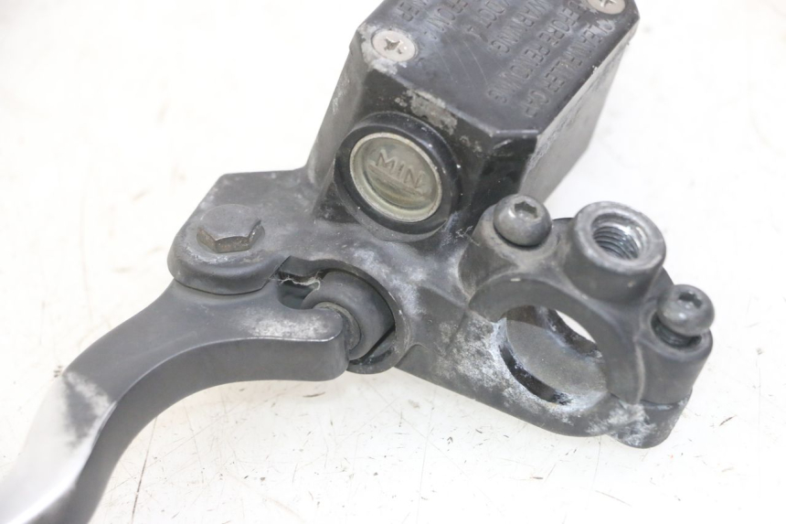 photo de POMPA HAMULCA TYLNEGO GILERA NEXUS 125 (2009 - 2013) - Punkty mocowania