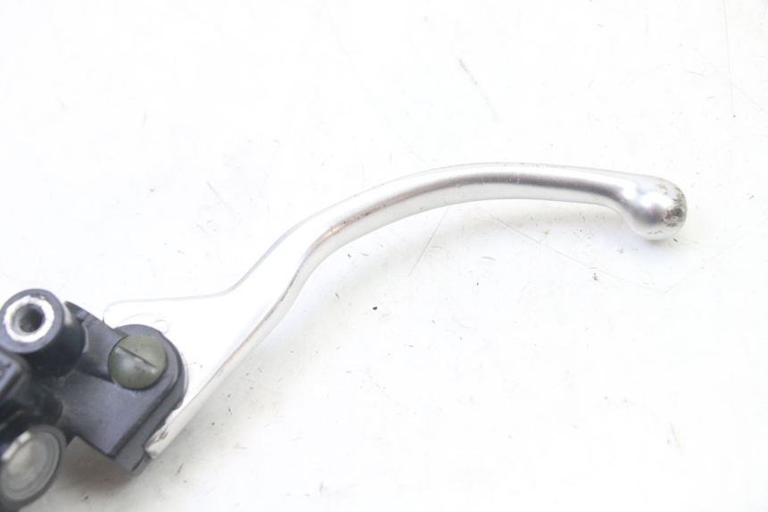 photo de POMPA HAMULCA TYLNEGO PIAGGIO NRG POWER PUREJET 50 (2018 - 2021) - Inny kąt widzenia