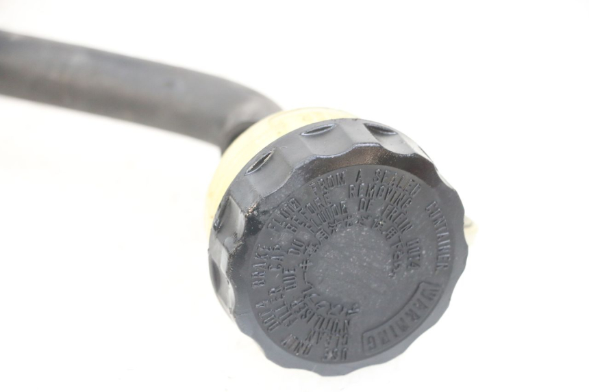 photo de POMPA HAMULCA TYLNEGO HONDA NTV DEAUVILLE 650 (1998 - 2001) - Zbliżenie techniczne