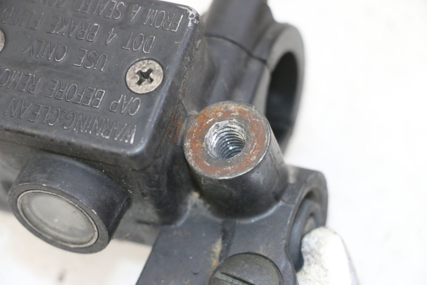 photo de POMPA HAMULCA TYLNEGO PIAGGIO VESPA GRANTURISMO 200 (2004 - 2005) - Szczegół części