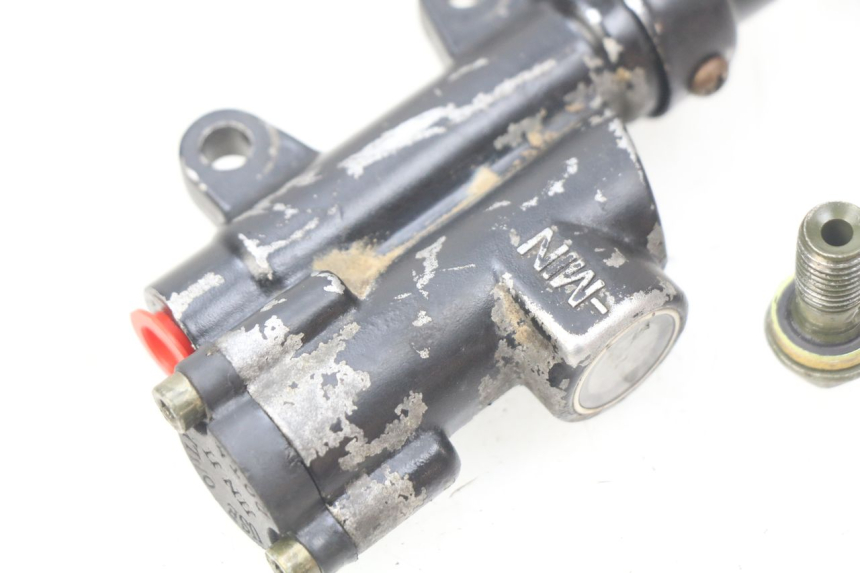 photo de POMPA HAMULCA TYLNEGO APOLLO RFZ 125 - Punkty mocowania