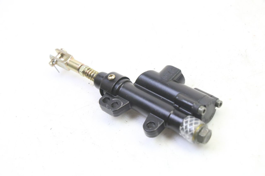 photo de POMPA HAMULCA TYLNEGO APOLLO RFZ 125 - Punkty mocowania