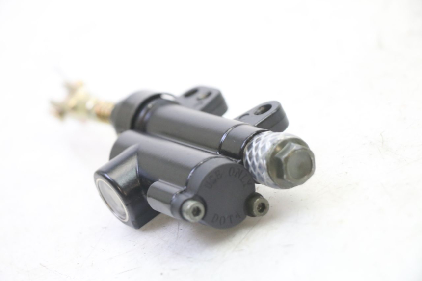 photo de POMPA HAMULCA TYLNEGO APOLLO RFZ 125 - Stan powierzchni