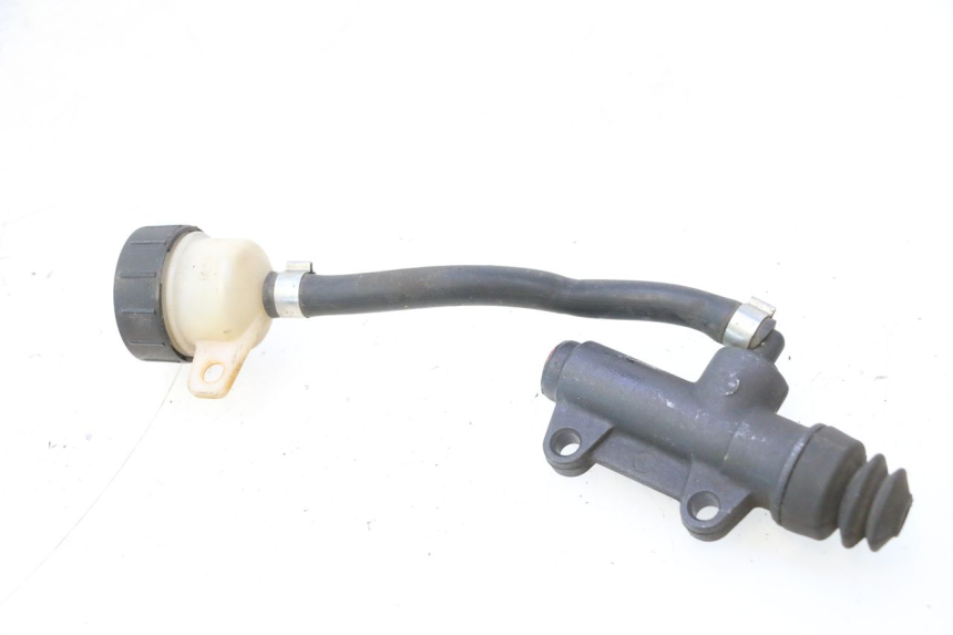 photo de TYLNY CYLINDER HAMULCOWY MZ RT 125 (2000 - 2008) - Inny kąt widzenia