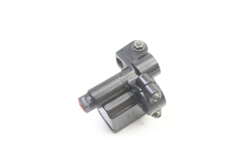 photo de POMPA HAMULCA TYLNEGO GILERA RUNNER SP 50 (2006 - 2008) - Zbliżenie techniczne