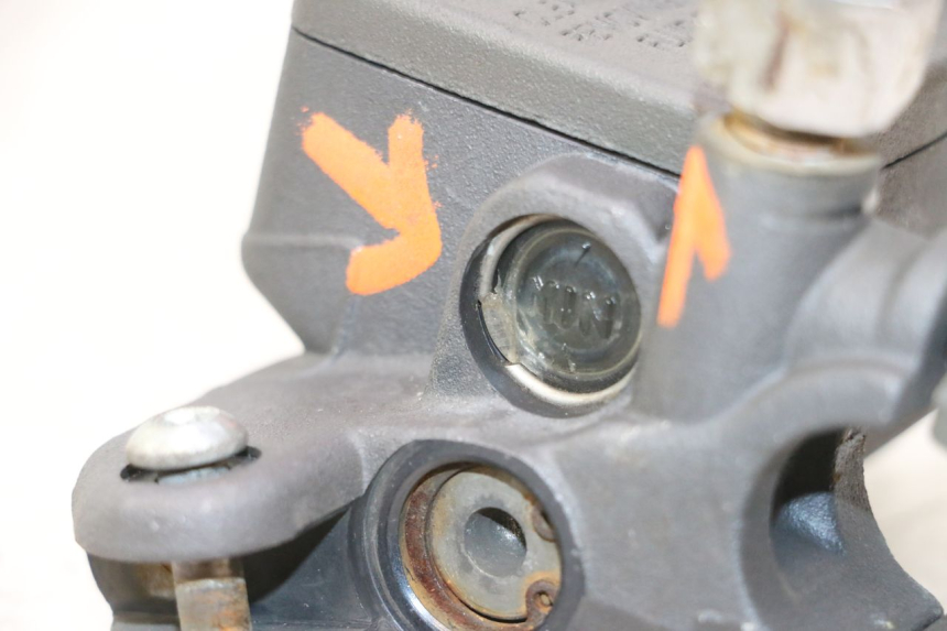 photo de POMPA HAMULCA TYLNEGO PEUGEOT SATELIS 125 (2006 - 2009) - Zoom stanu zużycia