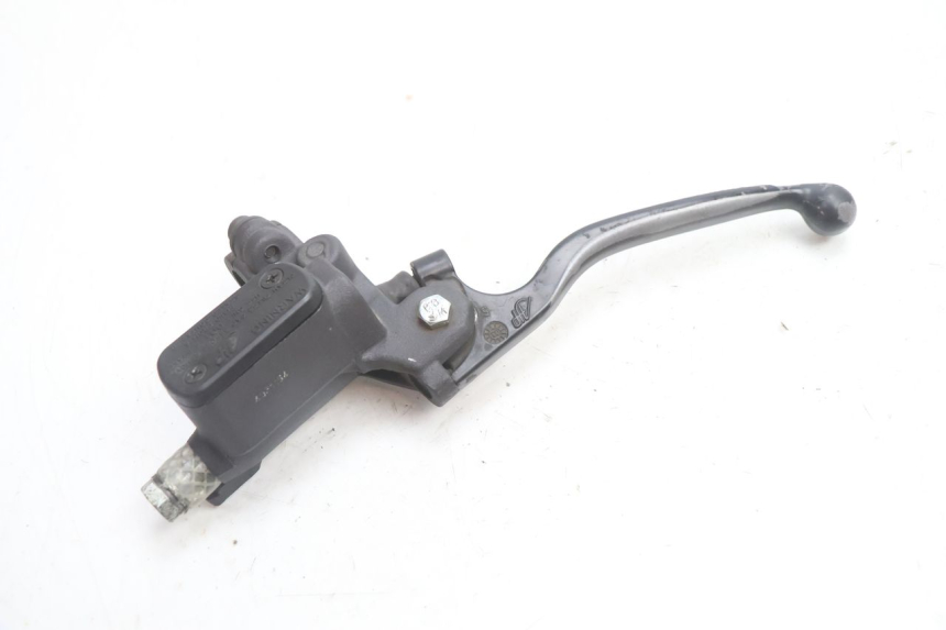 photo de POMPA HAMULCA TYLNEGO PEUGEOT SPEEDFIGHT 2 AC 50 (2000 - 2009) - Inny kąt widzenia