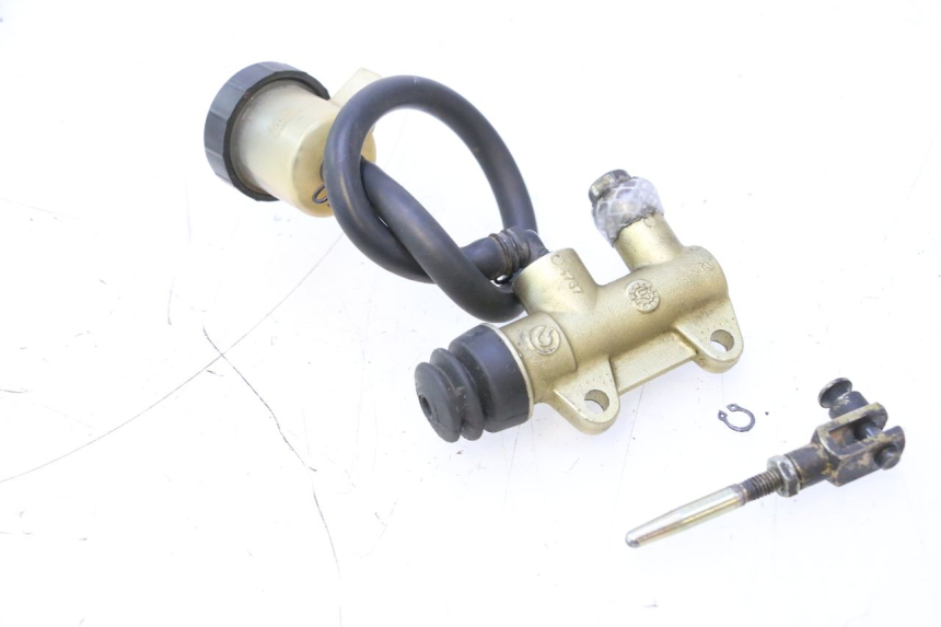 photo de TYLNY CYLINDER HAMULCOWY DUCATI SS IE DS CARENEE 1000 (2002 - 2006) - Widok główny