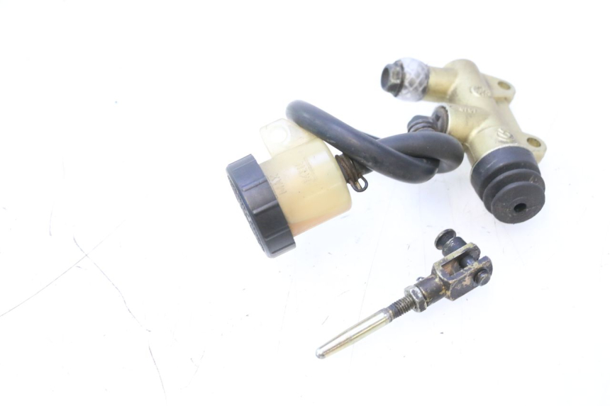 photo de TYLNY CYLINDER HAMULCOWY DUCATI SS IE DS CARENEE 1000 (2002 - 2006) - Szczegół części