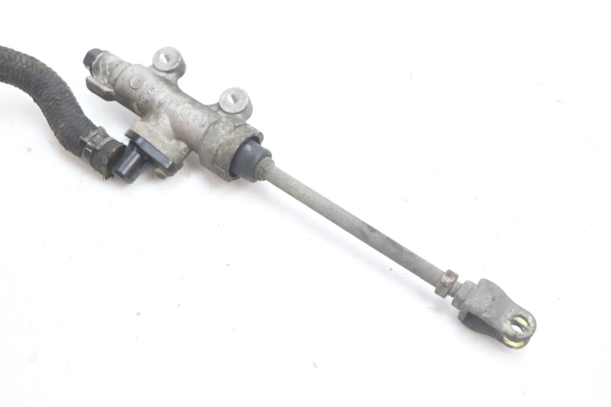 photo de TYLNY CYLINDER HAMULCOWY HONDA ST PAN EUROPEAN 1100 (1990 - 2002) - Zoom stanu zużycia