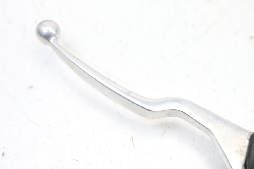 photo de POMPA HAMULCA TYLNEGO SUZUKI BURGMAN 125 (2018 - 2021) - Szczegół części