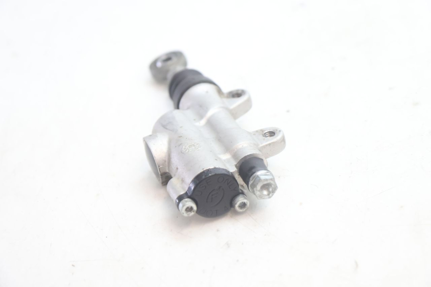 photo de TYLNY CYLINDER HAMULCOWY KTM SX 85 (2018 - 2024) - Zbliżenie techniczne
