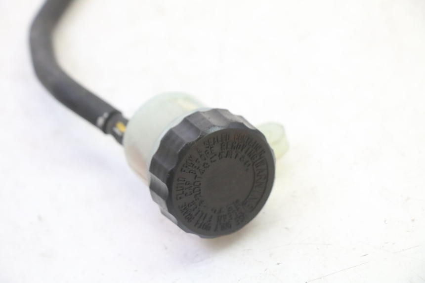 photo de POMPA HAMULCA TYLNEGO YAMAHA TDM ABS 900 (2002 - 2014) - Inny kąt widzenia