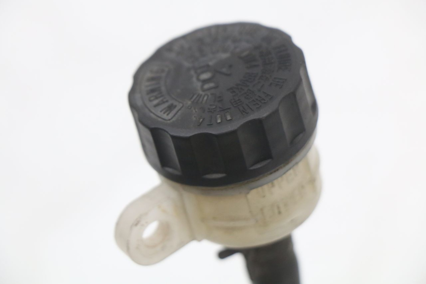 photo de POMPA HAMULCA TYLNEGO YAMAHA TDR DELTABOX 125 (1997 - 2003) - Zbliżenie techniczne