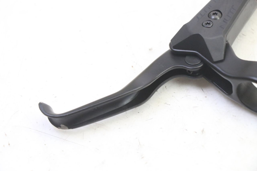 photo de POMPA HAMULCA TYLNEGO DUALTRON VICTOR LIMITED 1 - Zoom stanu zużycia